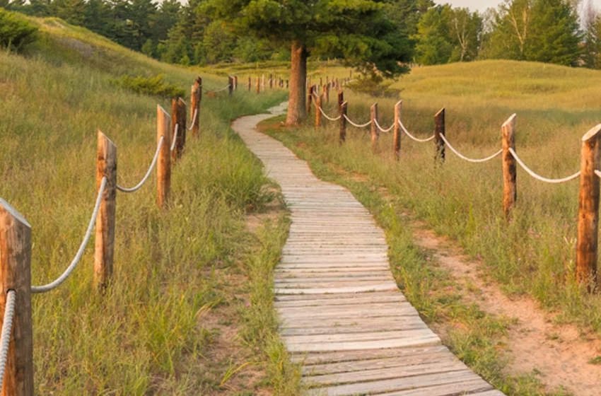  Cammini certificati Touring Club: esperienze slow di qualità