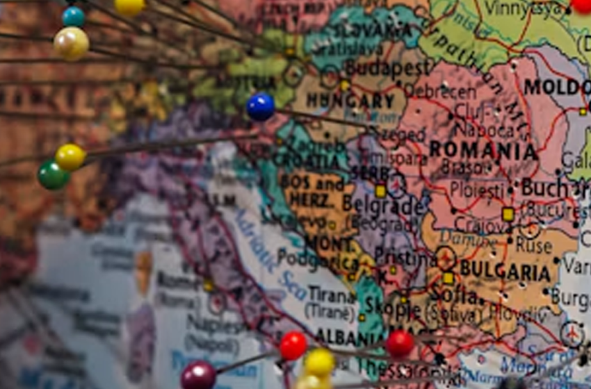  Il mondo che si frammenta: la nuova mappa dei trasporti e della logistica